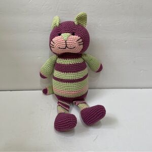 VINTAGE ANIMAL ADVENTURE CROCHETED STRIPED CAT‎